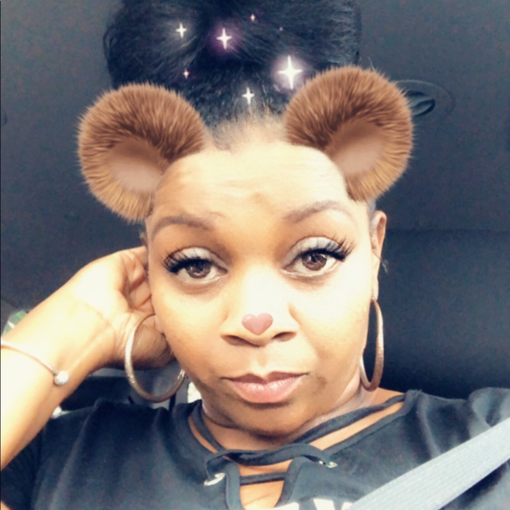 Meet your Posher, Erica